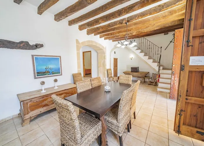 Villa Sa Font / Les Cases De La Font Pollença