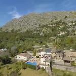 Villa Sa Font / Les Cases De La Font Pollenca