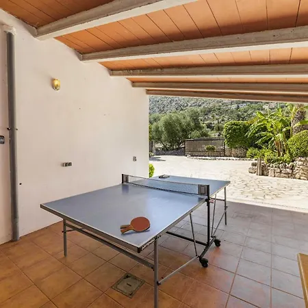 Villa Sa Font / Les Cases De La Font Pollença