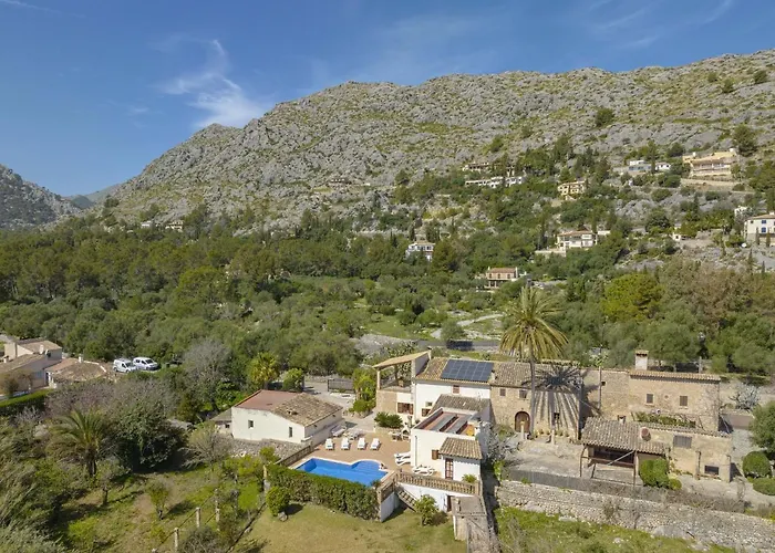 Villa Sa Font / Les Cases De La Font Pollença