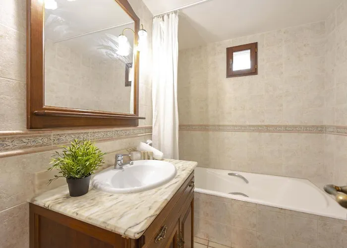 Villa Sa Font / Les Cases De La Font Pollenca