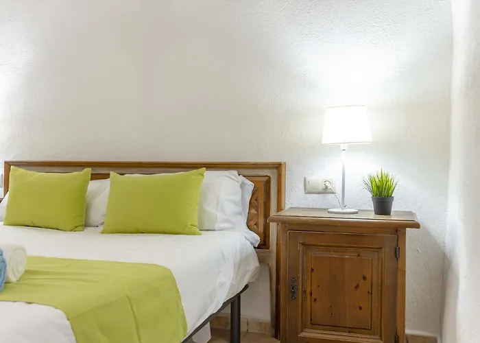 Villa Sa Font / Les Cases De La Font Pollenca